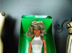 farah 2 tops